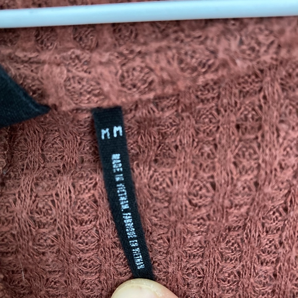 Cardigan - Picture 4 of 4